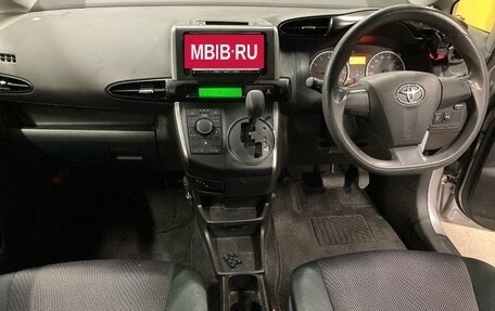 Toyota Wish II, 2013 год, 1 100 000 рублей, 5 фотография