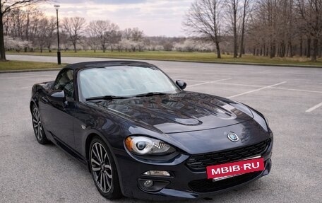 Fiat 124 Spider I, 2018 год, 2 650 000 рублей, 8 фотография