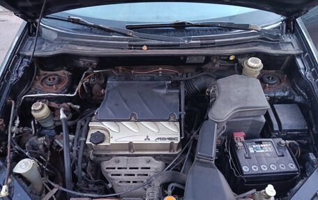 Mitsubishi Outlander III рестайлинг 3, 2005 год, 450 000 рублей, 10 фотография