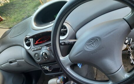 Toyota Vitz, 1999 год, 210 000 рублей, 7 фотография