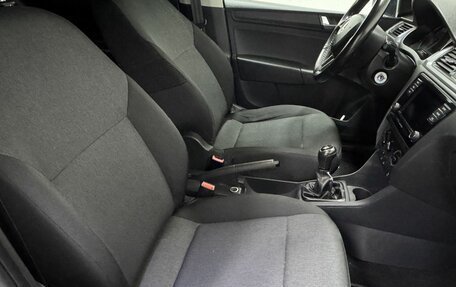 Skoda Rapid I, 2017 год, 1 389 000 рублей, 9 фотография