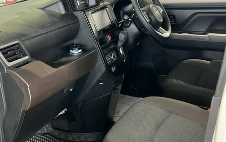 Toyota Roomy I, 2020 год, 1 650 000 рублей, 9 фотография