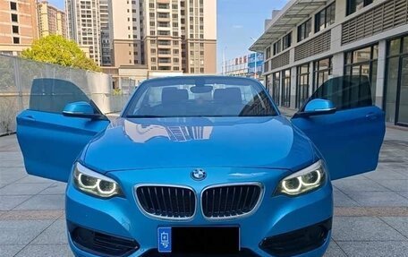 BMW 2 серия F22, 2018 год, 1 850 000 рублей, 2 фотография
