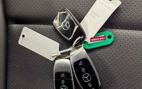 Mercedes-Benz E-Класс, 2019 год, 4 700 000 рублей, 16 фотография