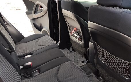 Toyota RAV4, 2007 год, 1 050 000 рублей, 12 фотография