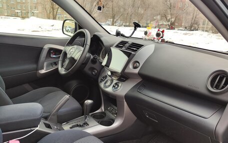 Toyota RAV4, 2007 год, 1 050 000 рублей, 13 фотография