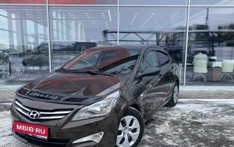 Hyundai Solaris II рестайлинг, 2015 год, 935 000 рублей, 1 фотография