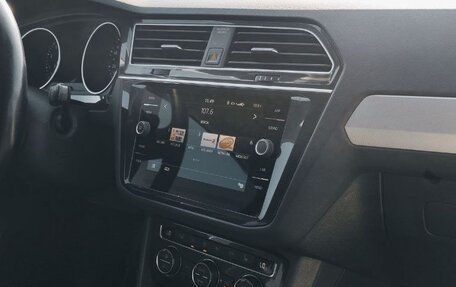 Volkswagen Tiguan II, 2020 год, 2 599 999 рублей, 5 фотография