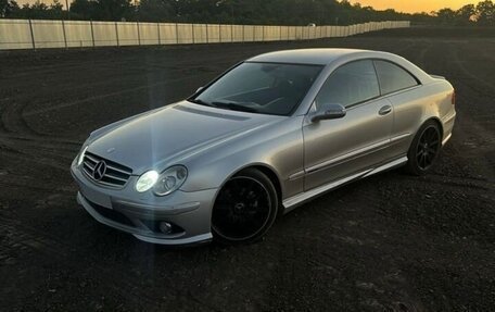 Mercedes-Benz CLK-Класс, 2003 год, 750 000 рублей, 3 фотография