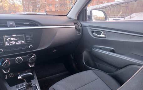 KIA Rio IV, 2021 год, 1 180 000 рублей, 8 фотография