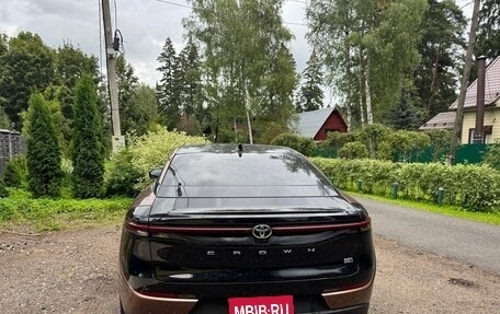 Toyota Crown, 2022 год, 4 980 000 рублей, 19 фотография