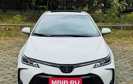 Toyota Corolla, 2025 год, 2 300 000 рублей, 3 фотография