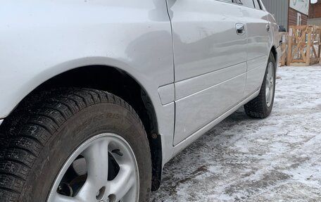 Toyota Carina, 2001 год, 470 000 рублей, 4 фотография