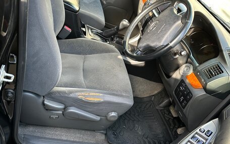 Toyota Land Cruiser Prado 120 рестайлинг, 2006 год, 2 500 000 рублей, 5 фотография