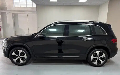 Mercedes-Benz GLB, 2021 год, 2 020 000 рублей, 10 фотография