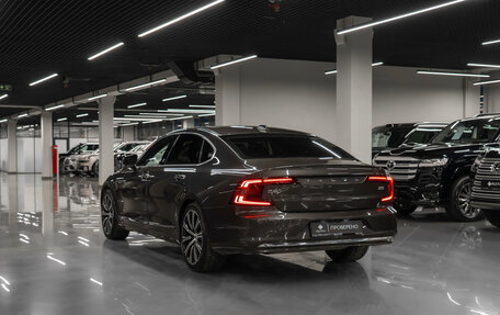 Volvo S90 II рестайлинг, 2021 год, 4 500 000 рублей, 4 фотография