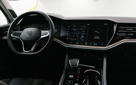 Volkswagen Touareg III, 2025 год, 11 400 000 рублей, 33 фотография