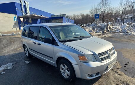 Dodge Caravan V, 2007 год, 740 000 рублей, 3 фотография