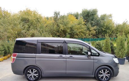 Honda Stepwgn IV, 2012 год, 1 400 000 рублей, 5 фотография