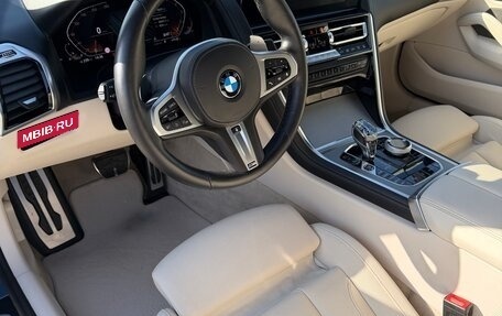 BMW 8 серия, 2021 год, 9 200 000 рублей, 17 фотография