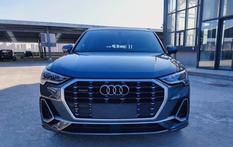 Audi Q3, 2022 год, 2 500 000 рублей, 5 фотография