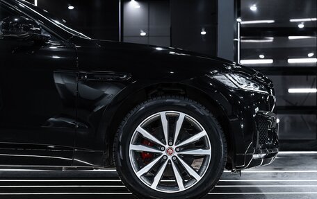 Jaguar F-Pace, 2016 год, 3 400 000 рублей, 6 фотография