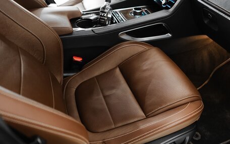 Jaguar F-Pace, 2016 год, 3 400 000 рублей, 29 фотография