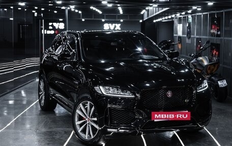 Jaguar F-Pace, 2016 год, 3 400 000 рублей, 20 фотография