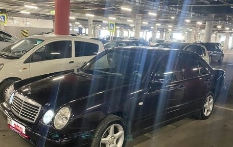 Mercedes-Benz E-Класс, 1995 год, 450 000 рублей, 6 фотография