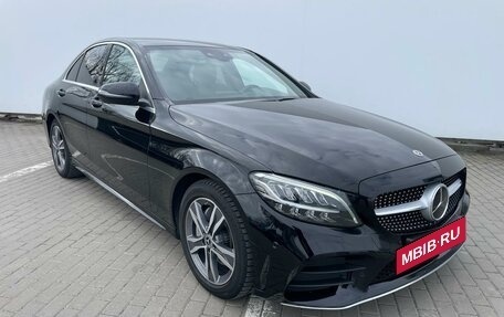Mercedes-Benz C-Класс, 2020 год, 3 300 000 рублей, 5 фотография