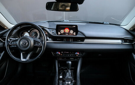 Mazda 6, 2019 год, 2 440 000 рублей, 9 фотография
