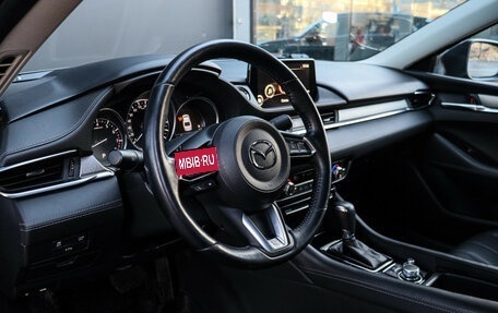 Mazda 6, 2019 год, 2 440 000 рублей, 13 фотография