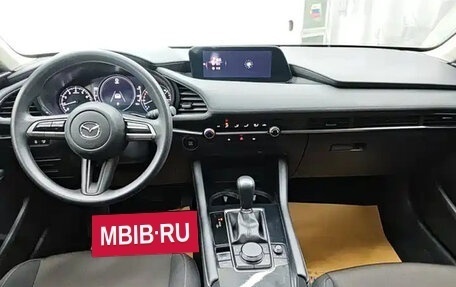 Mazda 3, 2021 год, 1 122 000 рублей, 8 фотография