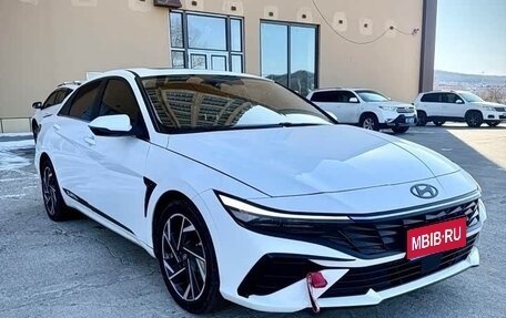 Hyundai Elantra, 2023 год, 1 850 000 рублей, 1 фотография