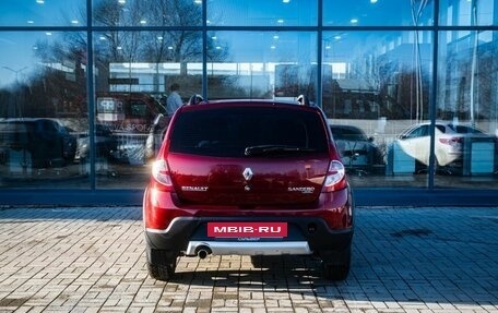 Renault Sandero I, 2013 год, 800 000 рублей, 4 фотография