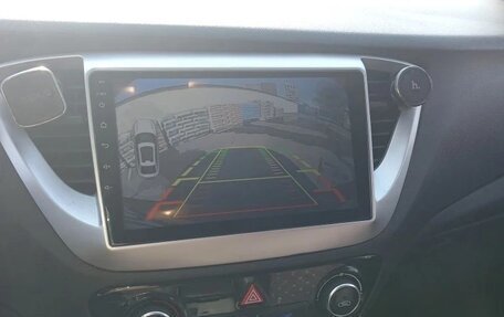 Hyundai Solaris II рестайлинг, 2018 год, 1 450 000 рублей, 20 фотография