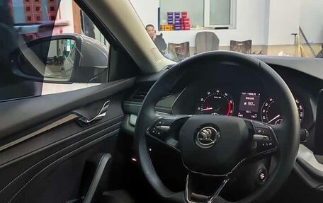 Skoda Octavia IV, 2022 год, 2 050 000 рублей, 15 фотография