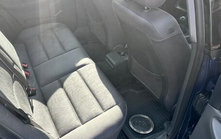 Audi A4, 1999 год, 320 000 рублей, 19 фотография