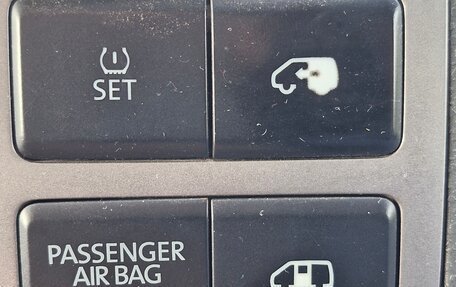 Volkswagen Caravelle T5, 2012 год, 2 300 000 рублей, 7 фотография