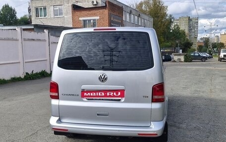 Volkswagen Caravelle T5, 2012 год, 2 300 000 рублей, 3 фотография