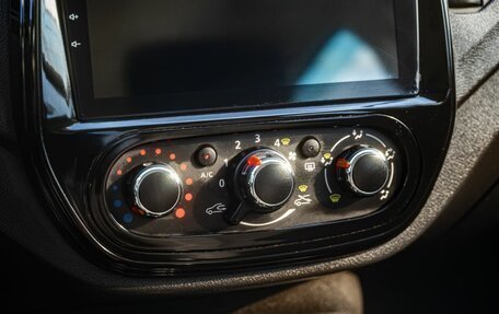 Renault Kaptur I рестайлинг, 2017 год, 1 300 000 рублей, 16 фотография