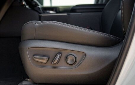 Toyota Land Cruiser Prado, 2025 год, 9 722 555 рублей, 12 фотография