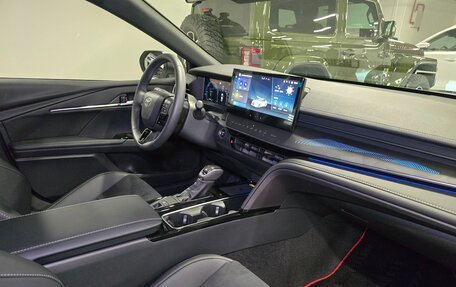 Toyota Camry, 2025 год, 4 345 000 рублей, 15 фотография