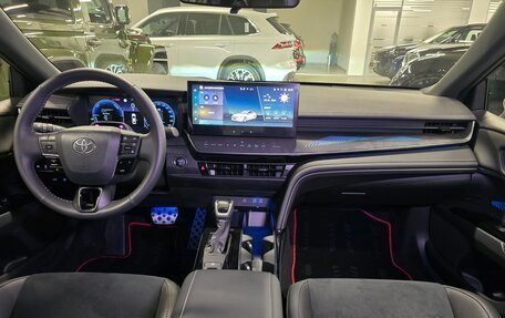 Toyota Camry, 2025 год, 4 345 000 рублей, 28 фотография