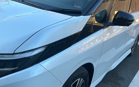 Nissan Serena, 2023 год, 2 750 000 рублей, 10 фотография