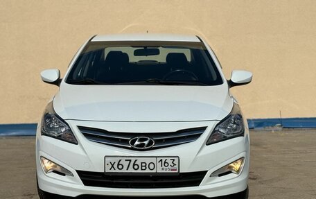 Hyundai Solaris II рестайлинг, 2015 год, 1 120 000 рублей, 1 фотография