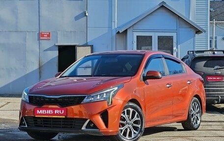 KIA Rio IV, 2021 год, 1 370 000 рублей, 1 фотография