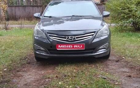 Hyundai Solaris II рестайлинг, 2016 год, 570 000 рублей, 1 фотография