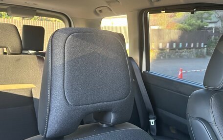 Nissan Serena, 2023 год, 2 750 000 рублей, 30 фотография