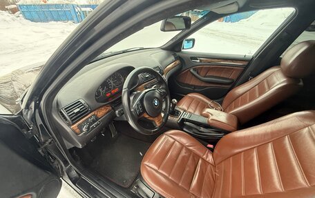 BMW 3 серия, 2004 год, 690 000 рублей, 11 фотография